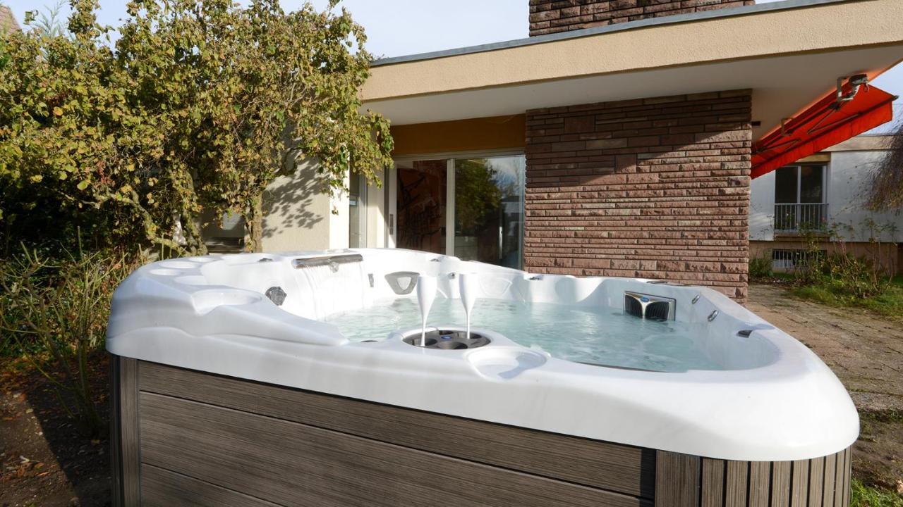 Villa Colmar Centre Avec Spa Et Double Parking المظهر الخارجي الصورة